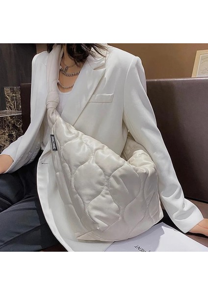 Pu Beyaz Bir Stil 57CMX31CMX11CM Kadınlar Için Bez Omuz Çantaları Moda Deri Kompozit Kadın Çantaları Trend Bayan Çantaları Büyük Kapasiteli Kadın Günlük Çanta (Yurt Dışından) fırsatları