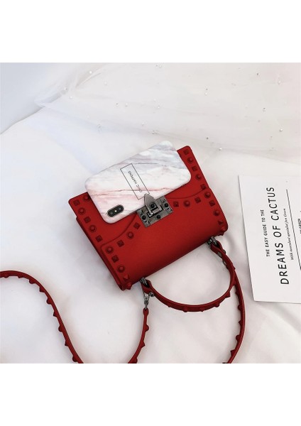 Açık Pembe Tarzı Küçük 20X7X14CM Kadınlar Küçük Pvc Çantalar Yüksek Li Bayanlar Omuz Messenger Çanta Moda Tasarımcısı Kadın Çantalar Rahat Perçin Crossbody Çanta (Yurt Dışından) fırsatları