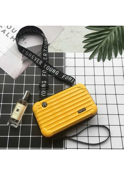 Sarı-Çizgi Stili Wome Için Lüks El Çantaları Yeni Bavul Şekli Tote Kadınlar Ünlü Debriyaj Çanta Mini Kutu Çanta Moda Mini Bagaj Çantası (Yurt Dışından)