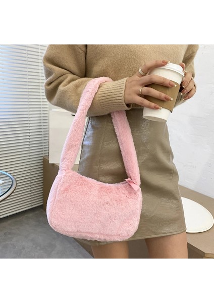2 2 Tarzı Moda Yeni Peluş Kabarık Omuz Crossbody Çanta Vintage Kadınlar Düz Renk Koltukaltı Çanta Taşınabilir Kare Seyahat Sokak Çanta (Yurt Dışından) fırsatları