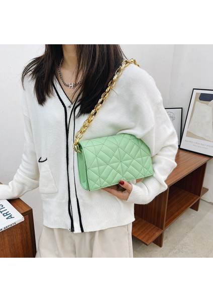 Siyah B Stili 22X14X6CM 2021 Lüks Kadın Omuz Çantaları Metal Kalın Zincir Kapitone Tasarımcı Çantalar ve Çanta Kadın El Çantaları Bayan El Çantası (Yurt Dışından) modelleri