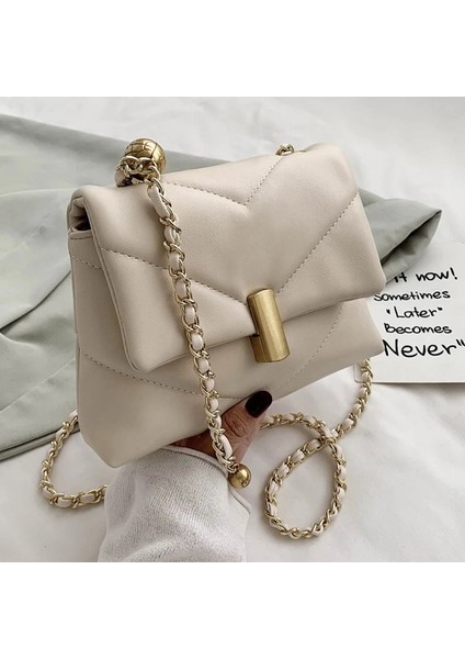 Bej Tarzı 21CM15CM7CM Lüks Tasarımcı Zincirler Kadınlar Için Crossbody Çanta Moda Elmas Kafes Omuz Çantası Yeni Yumuşak Kadın Haberci Çanta Tote (Yurt Dışından) fiyatları