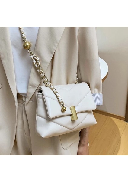 Bej Tarzı 21CM15CM7CM Lüks Tasarımcı Zincirler Kadınlar Için Crossbody Çanta Moda Elmas Kafes Omuz Çantası Yeni Yumuşak Kadın Haberci Çanta Tote (Yurt Dışından) modelleri