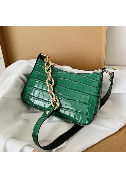Siyah Stil 21X13X6CM Timsah Desenli Fermuarlı Çantalar Yeni Moda Doku Kabartmalı Lake Omuz Çantası Wome Için Basit ve Küçük Kare Çantalar (Yurt Dışından) fiyatları