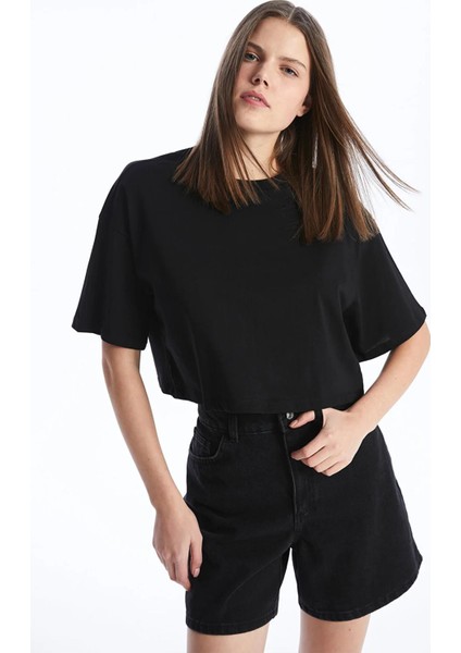 Kadın Siyah Bisiklet Yaka Oversize Süprem Basic Crop Tişört