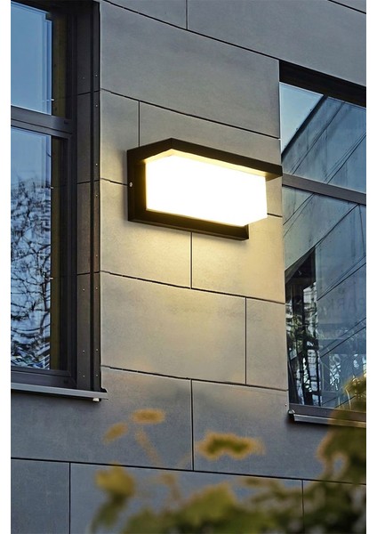18 Watt Gün Işığı Ledli Bahçe, Balkon, Teras, Kamelya, Veranda, Banyo, Duvar Apliği, LED Armatür