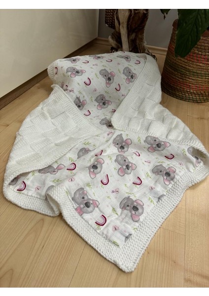 El Örgüsü Kare Desenli Astarlı Unisex Kalın Bebek Triko Battaniye 85x95 cm