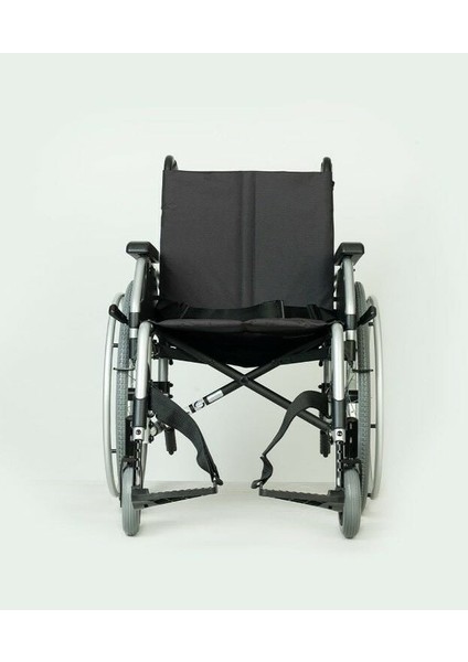 Meyra Eurochair 2.750 Manuel Tekerlekli Sandalye modelleri