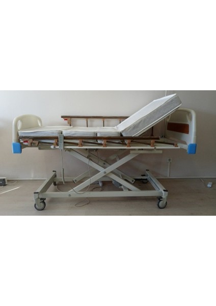 3 Motorlu Abs Tabanca Hasta Karyolası + 4 Parçalı Yatak