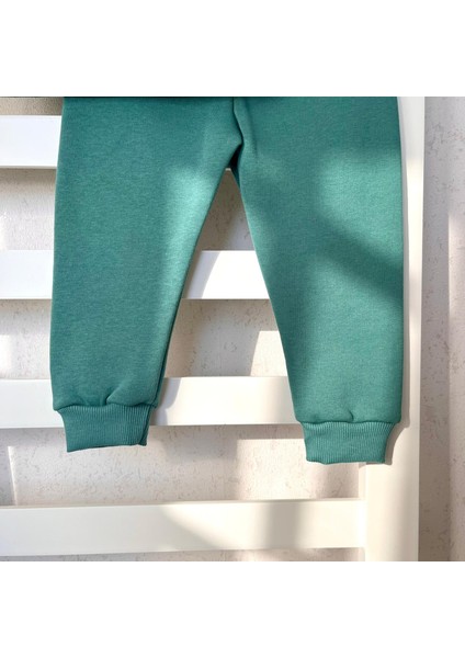 3 Iplik Kışlık, Içi Şardonlu, Baskılı, Düğme Detaylı Alt Üst Takım, Eşofman Takımı modelleri