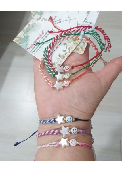 Altı Adet Marteniçka Kartlı Yıldızlı Gülen Yüzlü Marteniçka Bileklik fırsatları