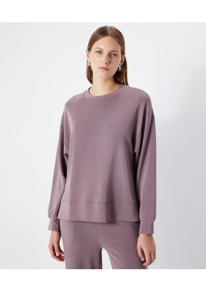 Basic Sweatshirt
