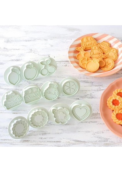 C Stili Sandviç Bisküvi Kalıbı 3D Kurabiye Presleme Kalıbı Çiçek Kalp Kalıbı Aşk Şekli Gün Pişirme Hayvan Meyve Noel Valentin N7J7 (Yurt Dışından) modelleri