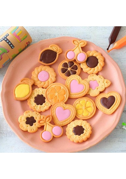 C Stili Sandviç Bisküvi Kalıbı 3D Kurabiye Presleme Kalıbı Çiçek Kalp Kalıbı Aşk Şekli Gün Pişirme Hayvan Meyve Noel Valentin N7J7 (Yurt Dışından) indirimleri