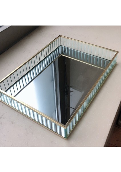 Siyah Küçük Stil Dikdörtgen Sweetgo Cam Ayna Tepsisi Goldsliverblack Metal Kenar Kırmızı Şarap Tabağı Dekorasyon Depolama Tepsileri Kek Araçları Ev Dekorasyonu (Yurt Dışından) fırsatları