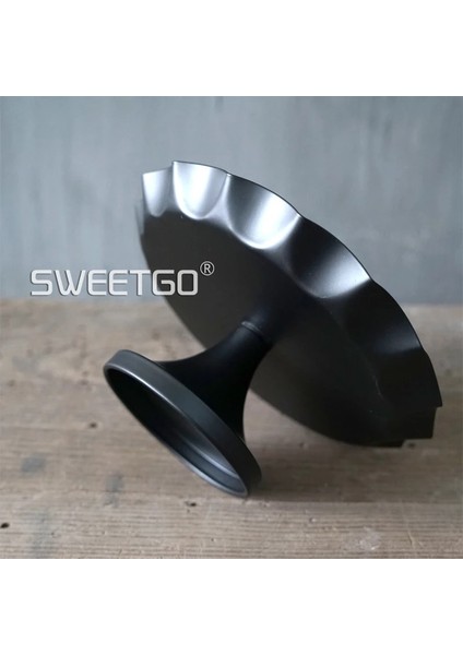 Küçük Stil Sweetgo Metal Kek Standı Siyah Renk Kek Tabağı Araçları Parfüm Tepsisi Şeker Çubuğu Aksesuar Ev Dekorasyon Için (Yurt Dışından) indirimleri