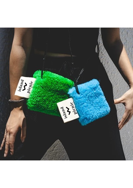 Yeşil-L Tarzı 2020 Yeni Kadın Çanta Çanta Yün Crossbody Çanta Basit ve Sevimli Küçük Çanta Peluş Omuz Çantası Tüm Maç Mini Çanta (Yurt Dışından)