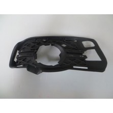 Mercedes W204 2008-2011 Sis Farı Çerçevesi Sol 2048852223