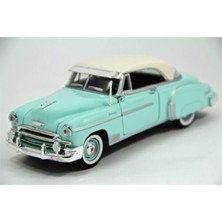 Motormax 1950 Chevy Bel Air 1/24 Die Cast Model Araç