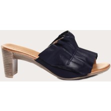 Bueno Shoes Deri Lacivert Kadın Topuklu Terlik