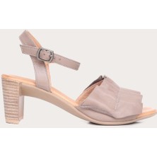 Bueno Shoes Deri Gri Kadın Topuklu Sandalet