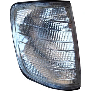 W124 Ön Sinyal Sağ Beyaz 1248201821