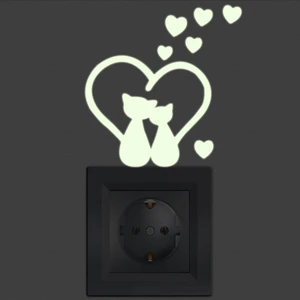 2 Adet Karanlıkta Parlayan Fosforlu Romantik Kediler Figürlü Işık Anahtar, Priz Dekoratif Sticker