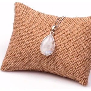 Taş Sandığı Ay Taşı Kolye Rainbow Ay Taşı