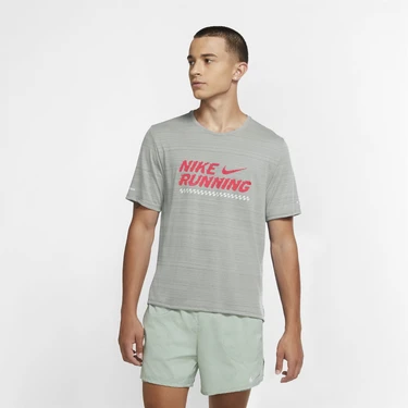 Nike future best sale fast t shirt