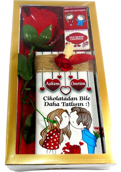 Kırmızı Güllü Sevgili Çikolata Kutusu