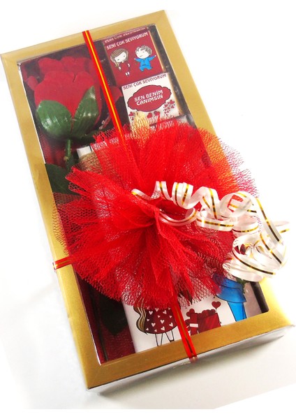 Kırmızı Güllü Sevgili Çikolata Kutusu indirimleri