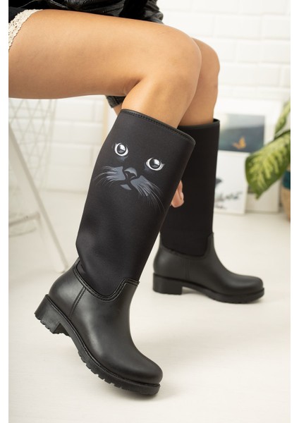 Kedi Baskılı Kar Botu