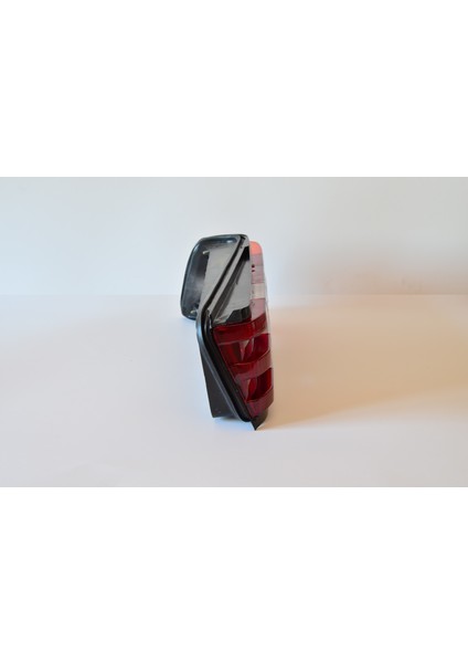 W201 190E 190D Stop Sağ 3 Renk 2018200264 fırsatları