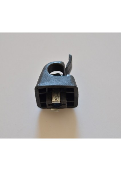 W123 W124 W126 W140 W201 Ön Cam Güneşlik Braketi Siyah 1268100012 fiyatları