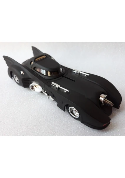 Metal Diecast Araba Batmobil Işıklı Çekbırak Oyuncak 13,5cm