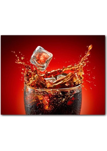 Cakatablo Ahşap Tablo Buzlu Bardakta Coca Cola Kırmızı Arkaplan