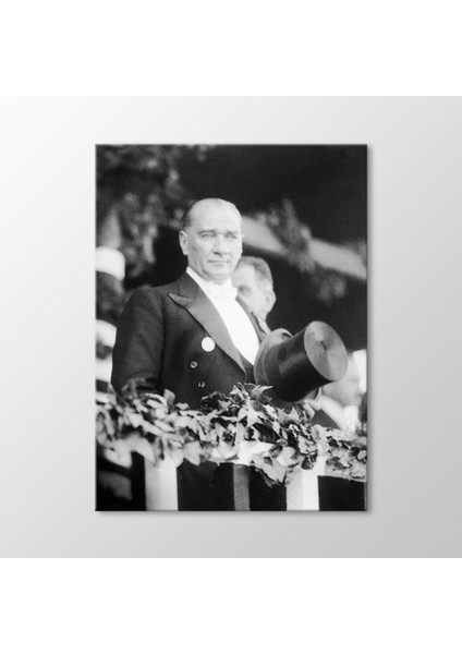 Atatürk ve Smokin Tablo