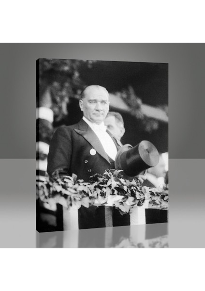 Atatürk ve Smokin Tablo