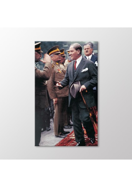 Atatürk Selamlaşırken Tablo