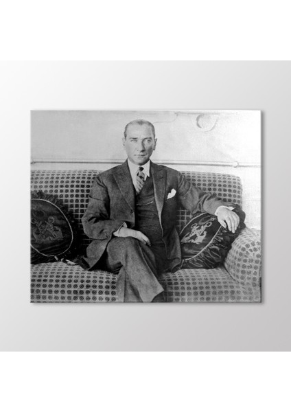 Atatürk Tablo