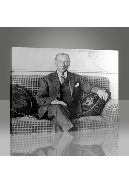 Atatürk Tablo