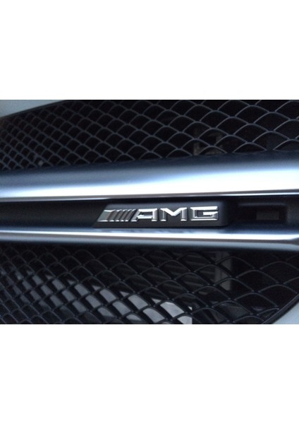 E Serisi W212 Ön Panjur Amg Logosu 2128170700 modelleri
