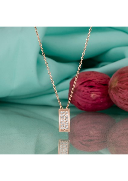 Gümüş Kolye Taşlı Dikdörtgen Rose Kaplama Kadın Kolye