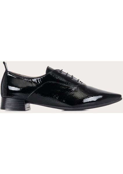 Kırışık Rugan Siyah Kadın Düz Ayakkabı