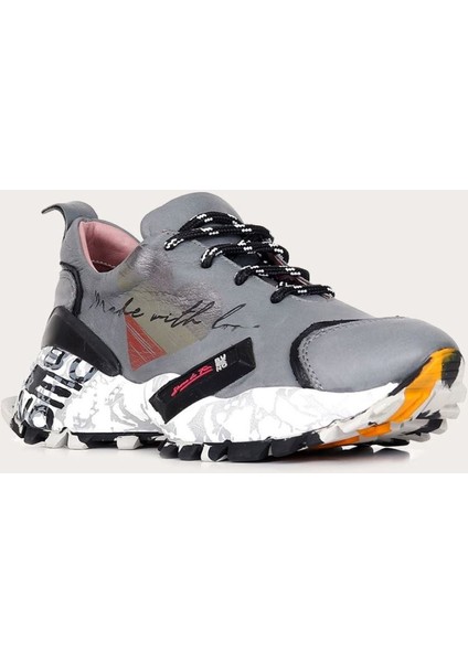 Deri Gri Kadın Spor Ayakkabı fiyatları