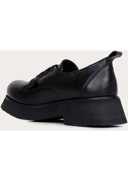Deri Siyah Kadın Düz Ayakkabı fırsatları