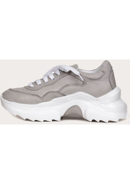 Deri Gri Kadın Spor Ayakkabı modelleri