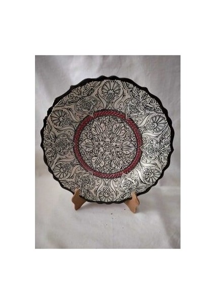 El Emeği 30 cm Teşhip Sanatı Özel Tasarım Kabartma Desenli Tabak
