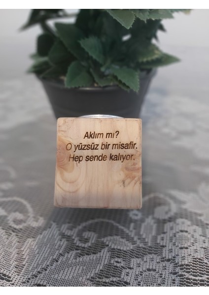 Lazer Dünyasi Gerçek Ağaç Ahşap Küp Mumluk Aşk Sözleri Yazılı Sevgililer Günü Hediyesi indirimleri