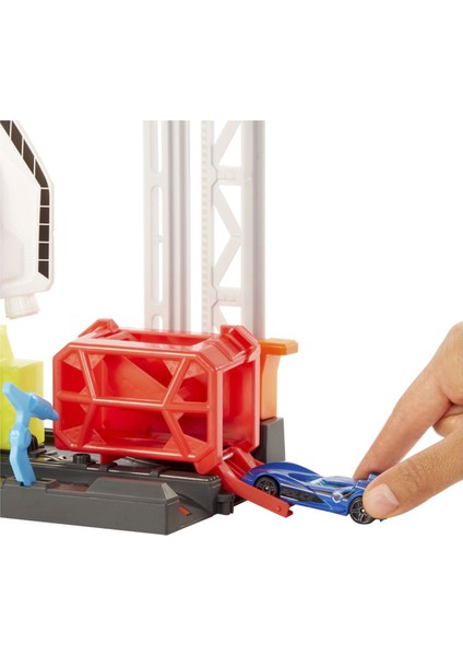 Hot Wheels Parkurda Dönüş Macerası Süper Roket Patlaması Oyun Seti fırsatları
